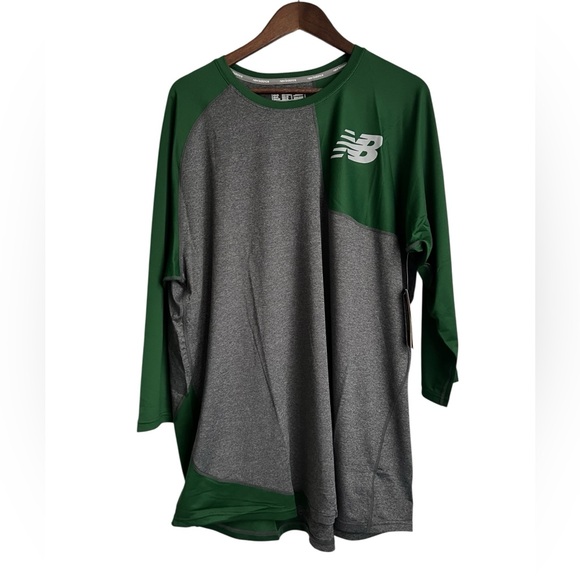 New Balance Men’s Forest Green and Charcoal Tee 3 XL - NWT - Picture 1 of 10